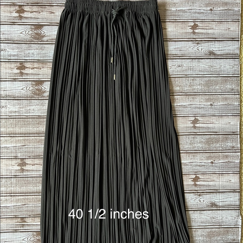 Ladies Maxi Skirt